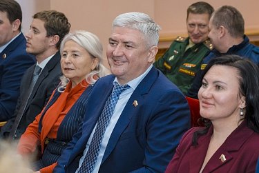 Альберт Юмадилов официально вступил в должность главы Оренбурга